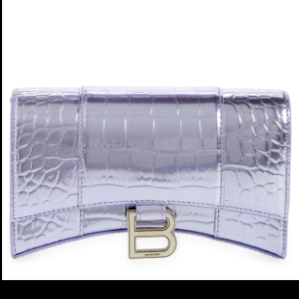 Balenciaga Wallet On Ty Chain *Rare Lilic color, Great Condition*